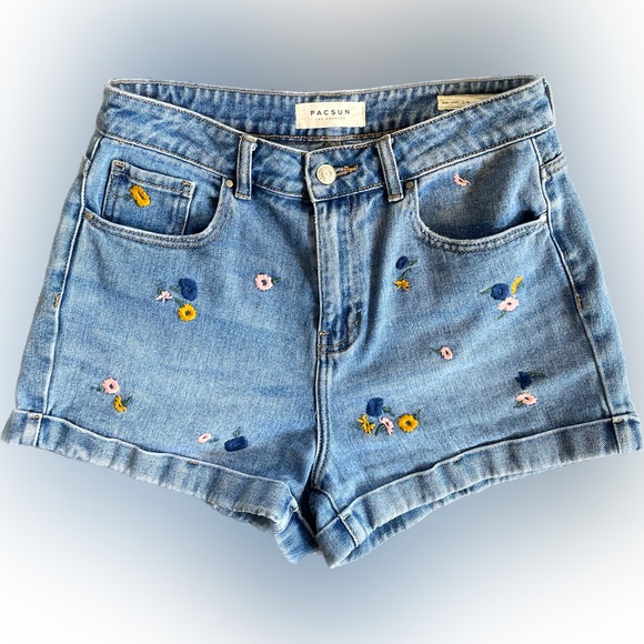 PacSun Pants - PacSun Embroidered Mom Shorts